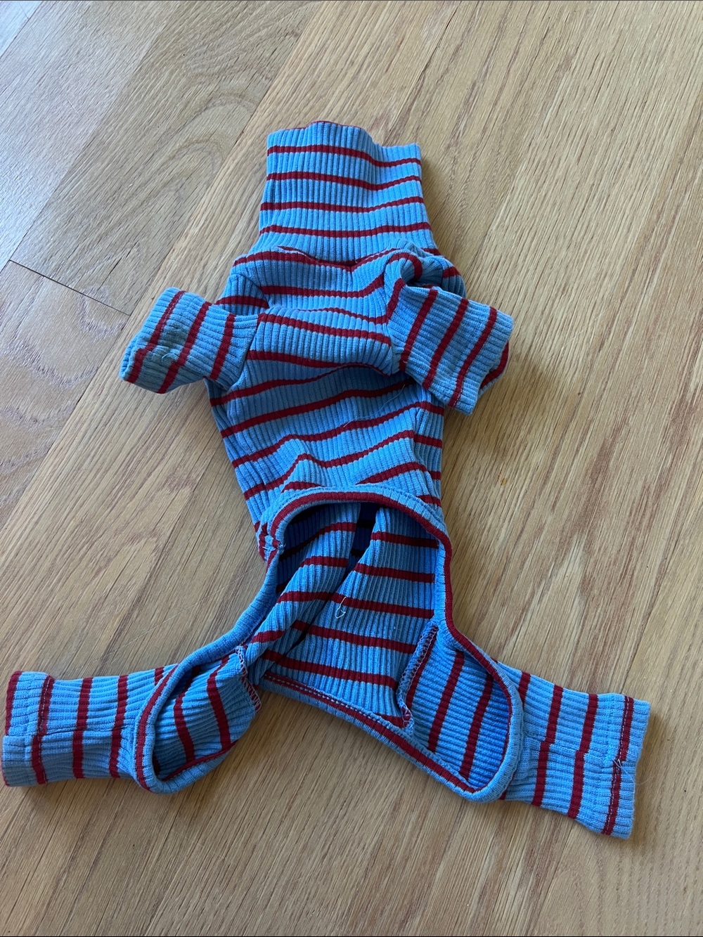 Little Beast - Dog Sweater - Picture 3 of 3